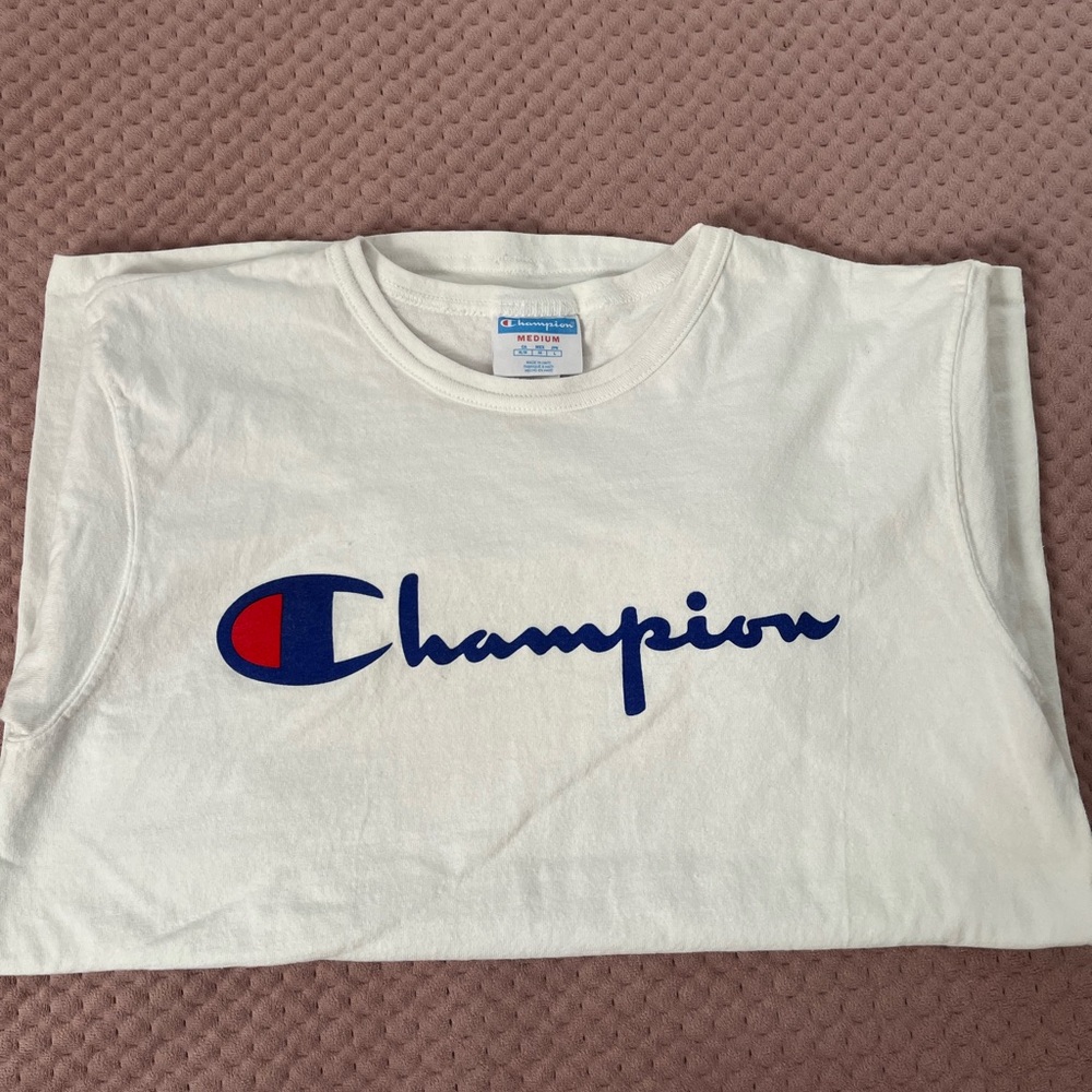 Champions Tee